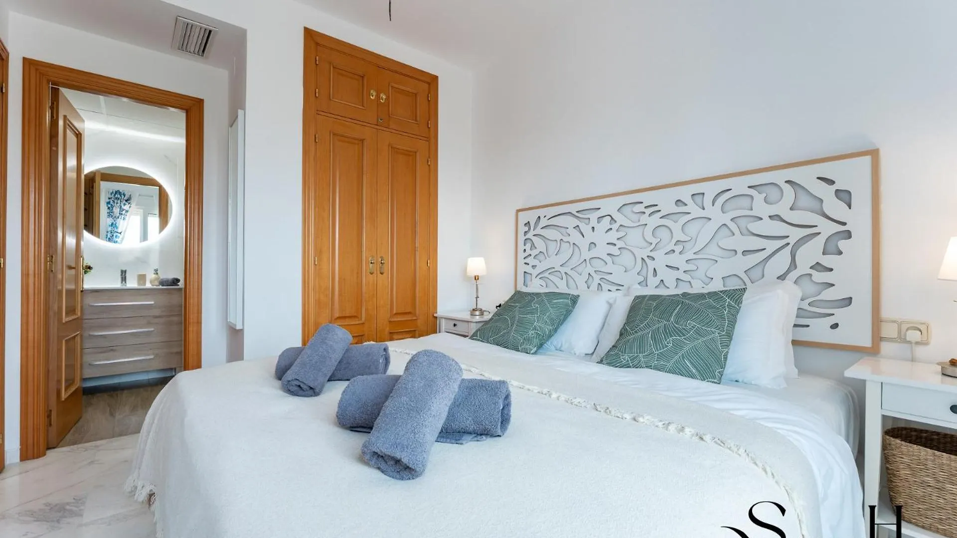 Apartamento Amazing Sea And Golf Course View 2Br, Parking Pool Benalmádena España